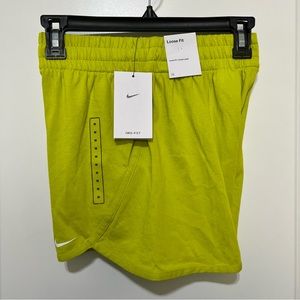 Nike Dri-FIT Breezy Girl’s High-Waisted Training Shorts, Yellow